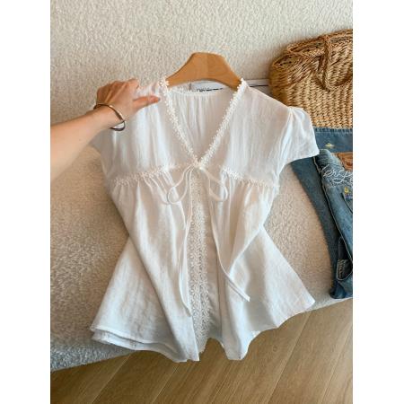 BY24104# 甜美风蕾丝拼接V领短袖衬衫女夏季新款蝴蝶结系带上衣 服裝批發女裝批發服飾貨源