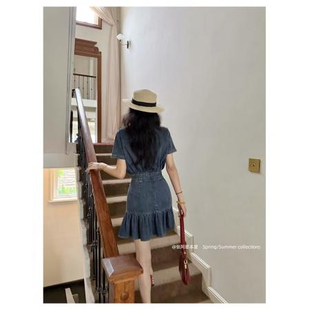 BY24140# 牛仔之夏清爽随性气质褶皱掐腰显瘦荷叶边牛仔连衣裙 服裝批發女裝批發服飾貨源