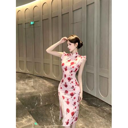 BY24208# 新款改良蕾丝拼接开叉修身显瘦连衣裙 服裝批發女裝批發服飾貨源