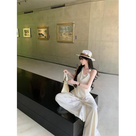 BY24249# 杏色时尚套装女夏季金属扣吊带上衣拖地阔腿裤两件套 服裝批發女裝批發服飾貨源