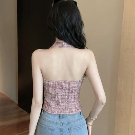 BY24311# 小香风挂脖背心女短款格纹金属扣女夏设计感小众高级感上衣 服裝批發女裝批發服飾貨源