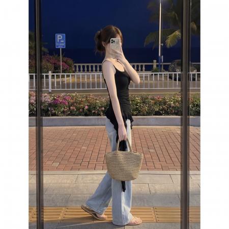 BY24320# 复古黑色吊带小背心女夏甜酷风夏季绝美不规则荷叶边辣 服裝批發女裝批發服飾貨源