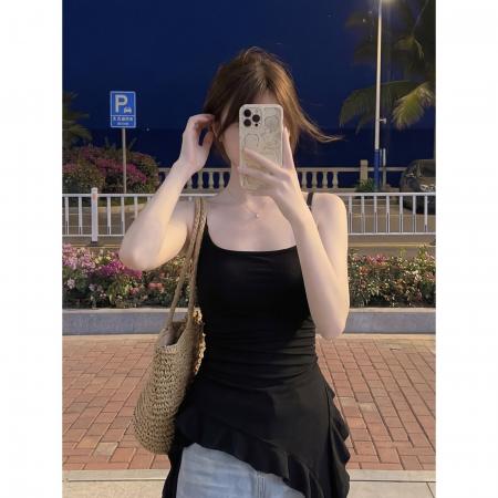 BY24320# 复古黑色吊带小背心女夏甜酷风夏季绝美不规则荷叶边辣 服裝批發女裝批發服飾貨源
