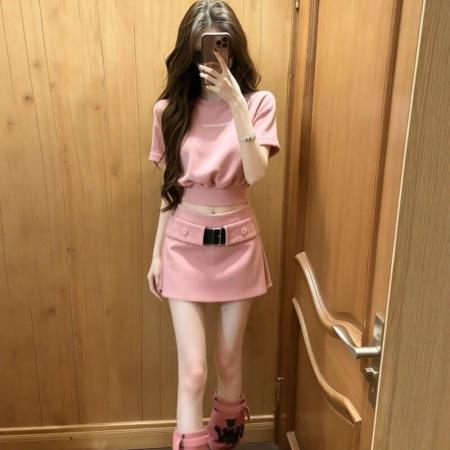 BY24504# 时尚套装女夏季新款法式学院风高腰显瘦粉色短袖上衣半身裙两件套 服裝批發女裝批發服飾貨源