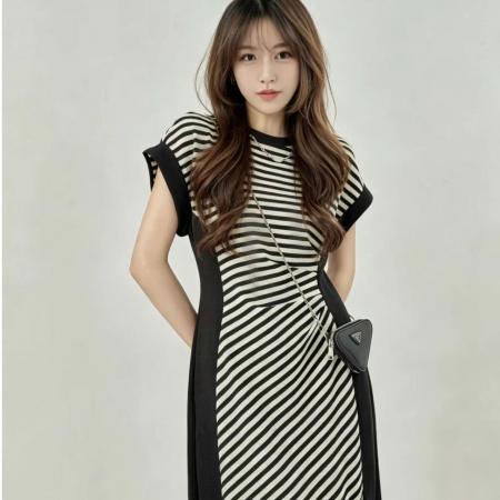 连衣裙女夏季显瘦气质洋气减龄轻熟风裙子质感高级感 服裝批發女裝批發服飾貨源