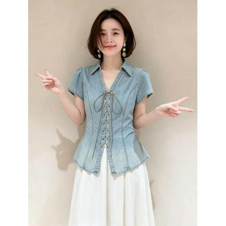韩系蓝色牛仔衬衫女夏季新款短袖系带收腰泡泡袖衬衫夏季显瘦上衣 服裝批發女裝批發服飾貨源