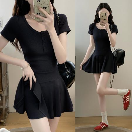 BY24564# 两件套灰色修身短袖连衣裙+短裤女收腰抽褶A字裙短裙  服裝批發女裝批發服飾貨源