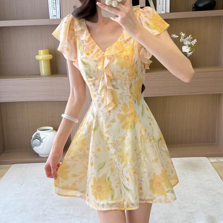 BY24600# 黄色碎花短袖度假连衣裙小个子夏日甜美绝美小裙子  服裝批發女裝批發服飾貨源
