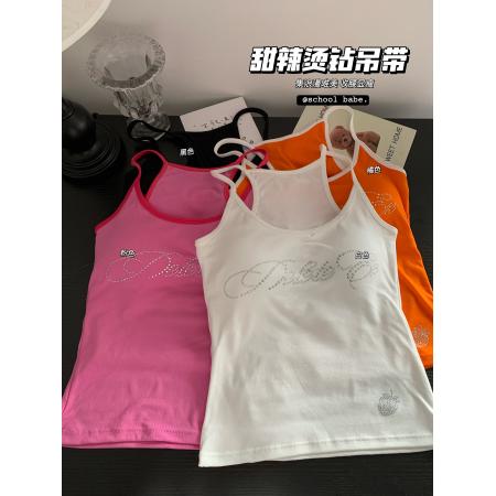 BY24738# 烫钻吊带背心女夏季新款带胸垫外穿纯欲短款无袖上衣  服裝批發女裝批發服飾貨源