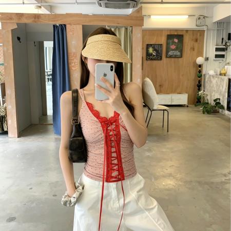 BY24741# 辣妹蕾丝拼接绑带背心吊带修身显瘦外穿设计感波点上衣  服裝批發女裝批發服飾貨源
