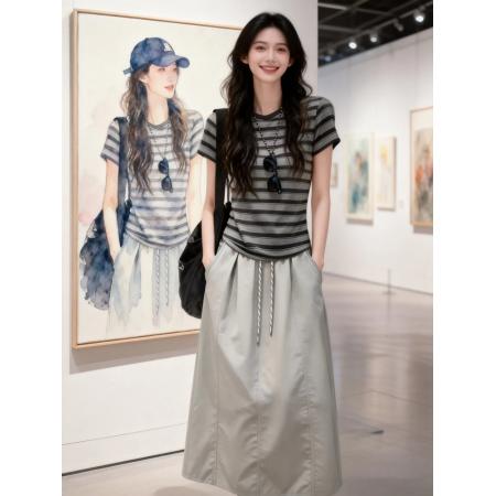 BY24777# 穿搭一整套柔美俏皮风小个子韩系轻熟漂亮条纹上衣半身裙套装