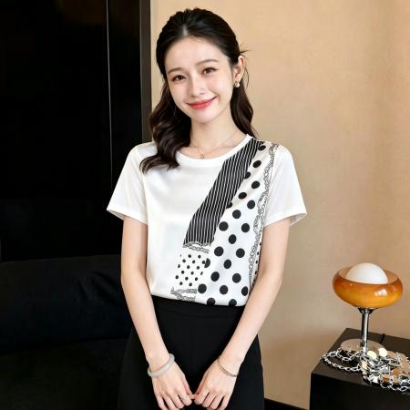 BY24802# 夏装新款时尚圆领拼仿真丝波点白色短袖T恤女小众上衣女