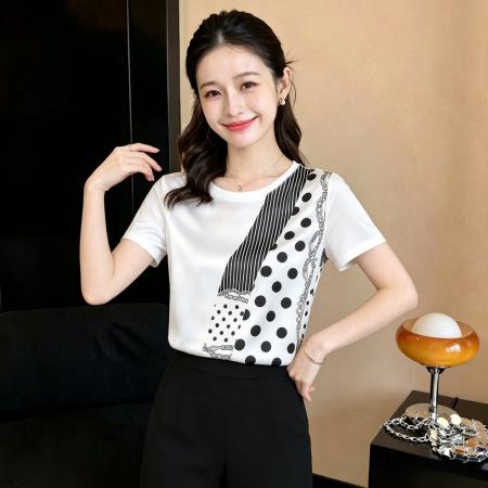 BY24802# 夏装新款时尚圆领拼仿真丝波点白色短袖T恤女小众上衣女