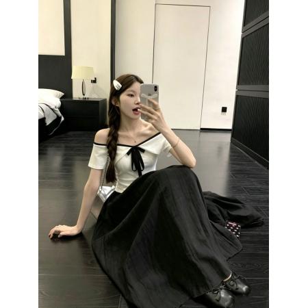 BY24818# 一整套法式撞色一字领绑带上衣+半身裙两件套