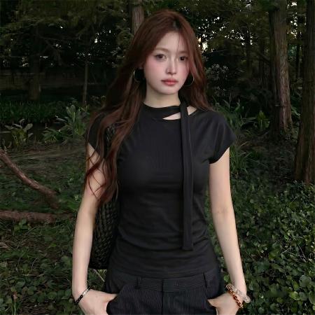 BY24846# 白色飘带设计感镂空短袖T恤女修身显瘦纯欲风百搭短款上衣
