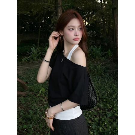 BY24847# 黑白撞色斜肩挂脖短袖T恤女假两件设计感露肩纯欲风短款上衣