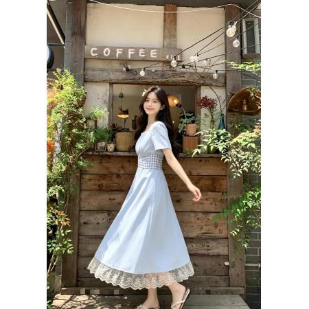 BY24869# 浅蓝色方领连衣裙女夏短袖收腰显瘦格子腰封蕾丝拼接温柔长裙潮