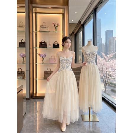BY24907# 板栗可可Bankelili'中古秀场'Jennie同款天丝收腰网纱塑形礼服裙