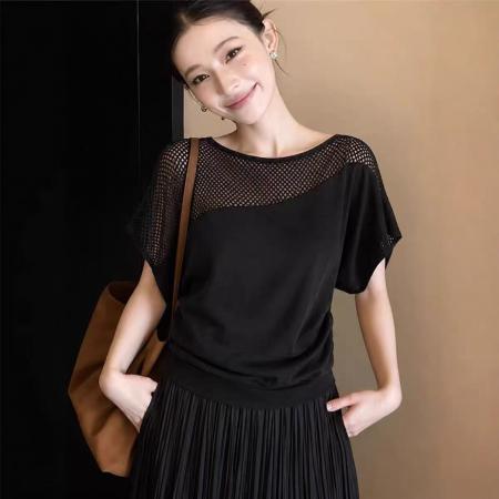 BY25055# 独特漂亮一字肩上衣女装夏季新款设计感镂空冰丝短袖针织衫女 服裝批發女裝批發服飾貨源