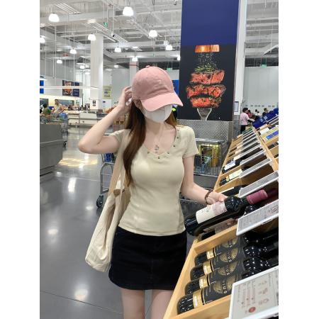 BY25124# 短袖t恤女装夏季潮新款正肩修身显瘦韩系设计感铆钉V领上衣 服裝批發女裝批發服飾貨源