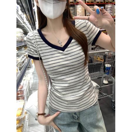 BY25134# 条纹短袖t恤女装夏新款正肩修身设计感条纹V领上衣 服裝批發女裝批發服飾貨源