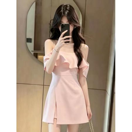 BY25157# 夏季新款小众露肩设计感连衣裙女韩版时尚百搭吊带裙气质短裙 服裝批發女裝批發服飾貨源