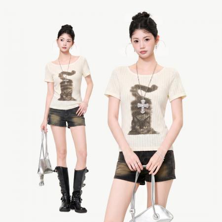 美式辣妹小猫印花短袖T恤女夏季高级感修身正肩圆领上衣 服裝批發女裝批發服飾貨源