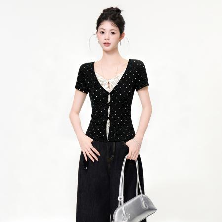 BY25171# 黑色波点假两件蕾丝正肩短袖t恤女韩系修身设计感上衣夏 服裝批發女裝批發服飾貨源