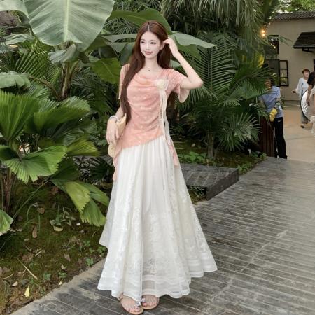 BY25206# 不规则飘带假两件碎花短袖T恤女夏季高腰蓬蓬大摆裙大码套装 服裝批發女裝批發服飾貨源