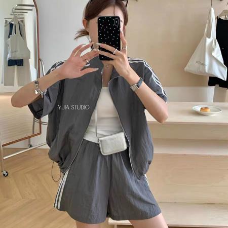 BY25265# 韩版女装夏款美式运动服套装休闲短袖外套高腰短裤两件套女  服裝批發女裝批發服飾貨源