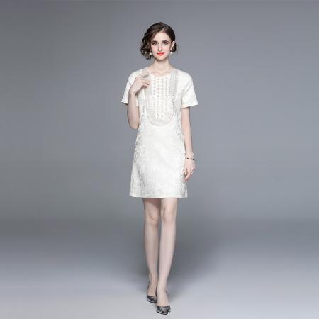 BY25429# 莫莉庄园设计感小香风气质杏色赫本风钉珠连衣裙  服裝批發女裝批發服飾貨源