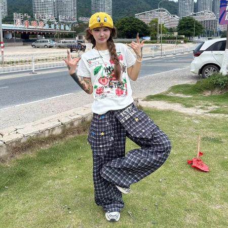 BY25431# 复古花卉印花短袖T恤女夏季宽松休闲正肩t恤女上衣显白t  服裝批發女裝批發服飾貨源