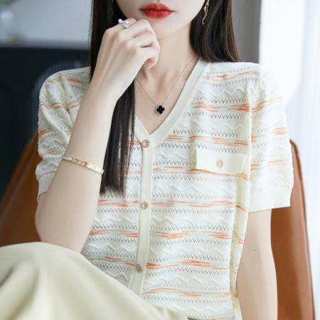 BY25522# 撞色V领短袖夏季法式小香风冰丝显瘦针织衫上衣女镂空条纹T恤 服裝批發女裝批發服飾貨源