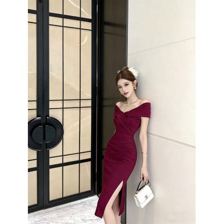 BY25756# 名媛气质轻奢夏季新款一字肩连衣裙设计感小众收腰显瘦露肩 服裝批發女裝批發服飾貨源