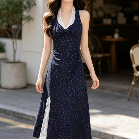 BY25856# 碎花挂脖连衣裙女夏季新款度假风收腰A字小个子长裙 服裝批發女裝批發服飾貨源