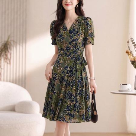 BY25915# 夏季碎花连衣裙时尚绑带气质减龄女神范V领中长裙 服裝批發女裝批發服飾貨源